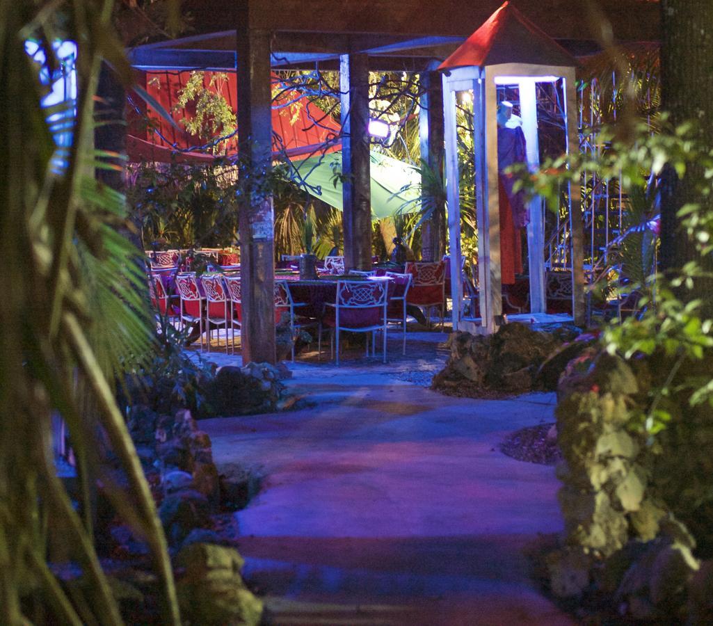 Abezza Resort And Adventure Spa Maskall Exterior foto