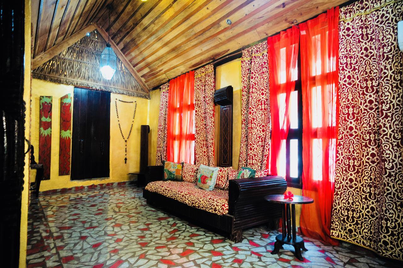 Abezza Resort And Adventure Spa Maskall Exterior foto